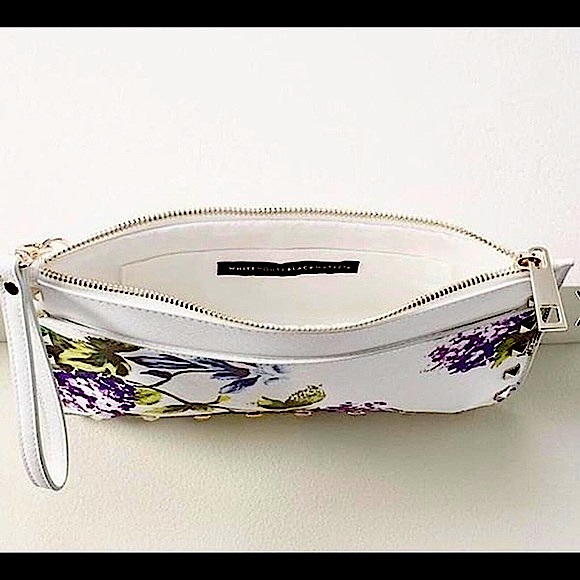 WHITE HOUSE BLACK MARKET || Studded Pouch/Clutch in Hydrangea White🌟NIB🌟 - Picture 3 of 6